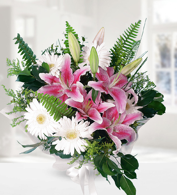 Pembe Lilyum ve Gerbera Buketi